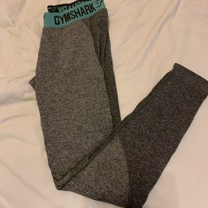 GymShark Grey Leggings Size L NWT